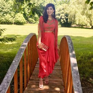 Meet your Posher, Nahidah